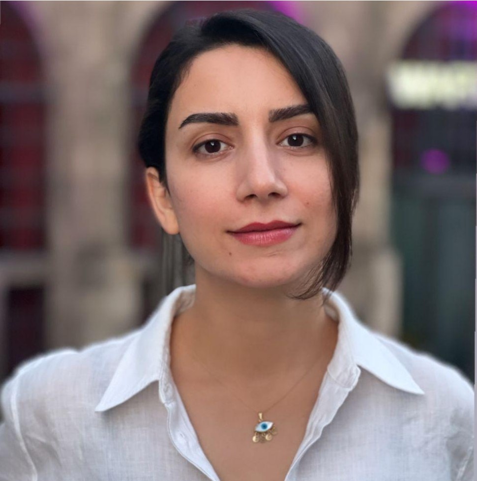 Professional portrait of Sarah Akhoondi